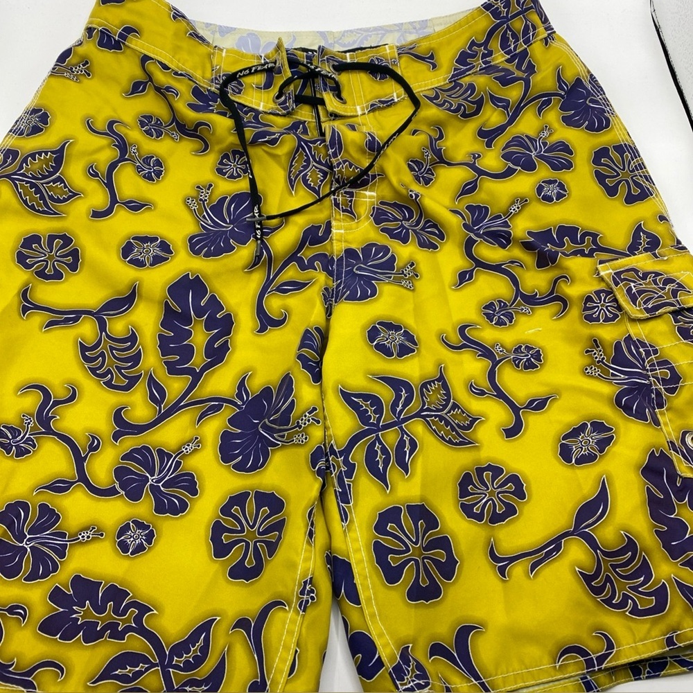 No Fear Floral Board Shorts Mens 32 Swim Floral RN 86611 Y2K Yellow Blue Beach